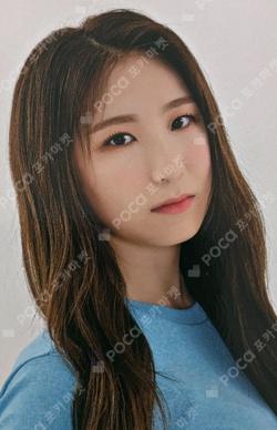 EYES ON ME IN SEOUL REWARD LEECHAEYEON photocard image