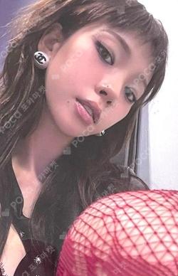 Rich Man RICH MAN BAG Ver. KARINA photocard image