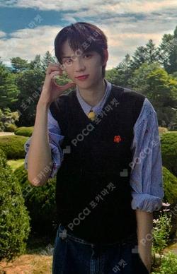 AMPERSAND ONE WEVERSE BRIAN photocard image