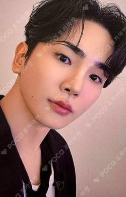 SHINee WORLD VI [PERFECT ILLUMINATION : SHINee'S BACK] Blu-ray Key photocard image