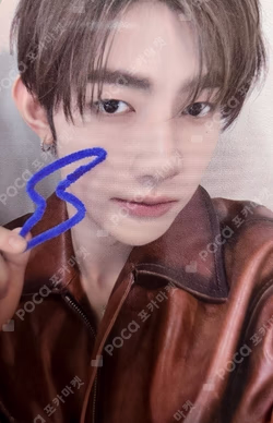NEVER SAY NEVER LENTICULAR KEYRING Ver.