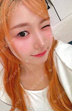 Day & Night EVERLINE YEWON photocard image