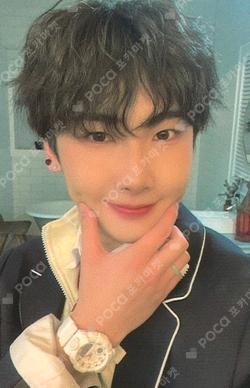 2022 SEASON’S GREETINGS  PLAY JELLY