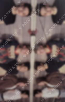 COLOR OUTSIDE THE LINES Singing Bowl ver. Unit photocard image
