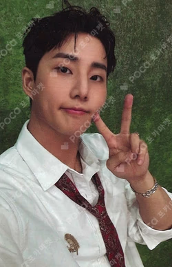 The DECADE Six on the Dice ver. Young K photocard image