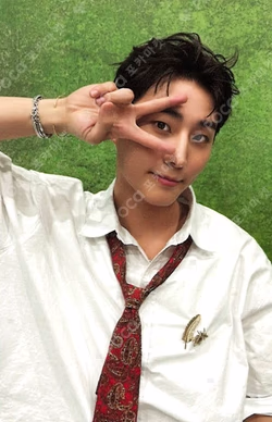 The DECADE Platform Album Nemo ver. Six on the Dice ver. Young K photocard image