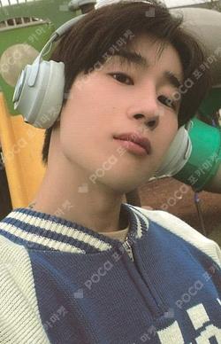 2024 SEASON'S GREETINGS SEUNGWOO photocard image
