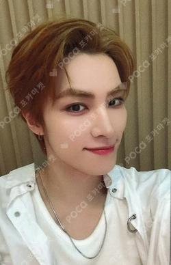 NCT XIAOJUN photocard image