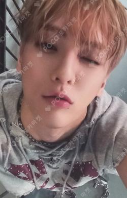 HOOK LEE MINHYUK photocard image