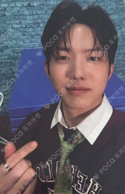 The DECADE Six on the Dice ver. DOWOON photocard image