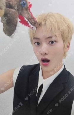 Dare to Crave SOUND WAVE TAEYOUNG photocard image