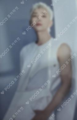 SEVENTEEN WORLD TOUR [NEW_] Trading Card Set