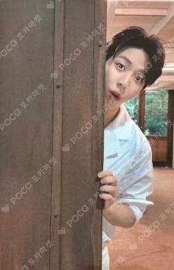 The DECADE 7-ELEVEN DOWOON photocard image