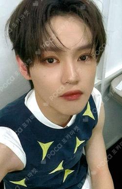 Go Back To The Future JUMP UP CHENLE photocard image