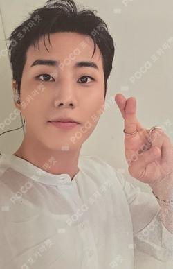The DECADE 7-ELEVEN Young K photocard image