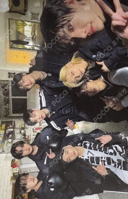 KARMA CLEAR SAPPHIRE VINYL Unit photocard image