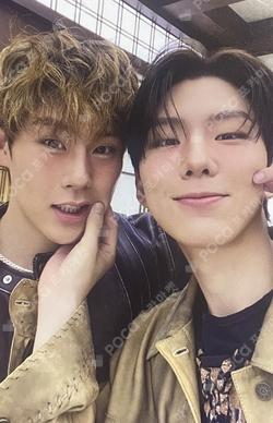 THE X RELEASE EVENT Unit photocard image