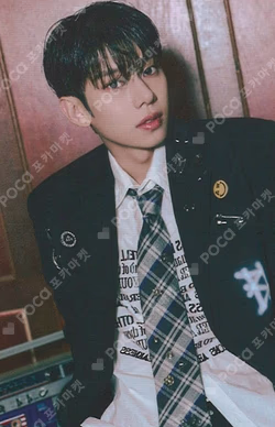 UPSIDE DOWN kiwee ALBUM VER. UP Ver.
