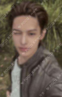 COLOR OUTSIDE THE LINES BROADCAST JAMES photocard image