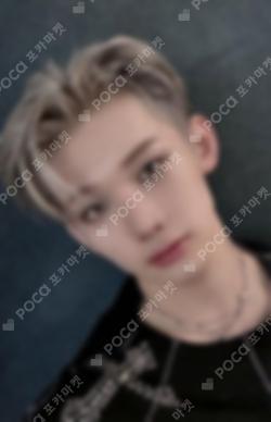Go in Blind knpops JO photocard image