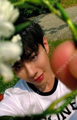 LOVE ANECDOTE(S) Mellow ver. KEITA photocard image