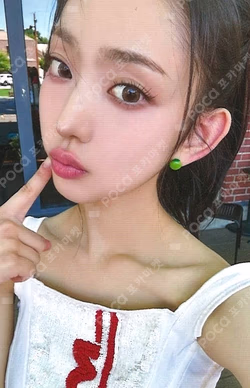 DANCING ALONE WITHMUU LEESOL photocard image