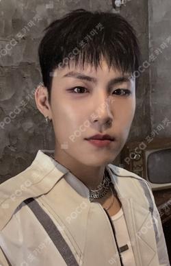 UPSIDE DOWN Photobook VER. PARK WOO JIN photocard image