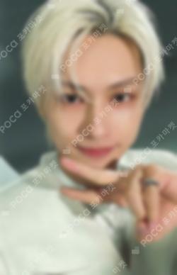 SEVENTEEN WORLD TOUR [NEW_] Windbreaker Jacket JUN photocard image