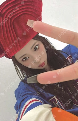 HOT SAUCE WEVERSE LUCKY DRAW RUKA photocard image