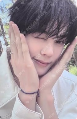 NEVER SAY NEVER RANDOM TRADING PHOTO CARD