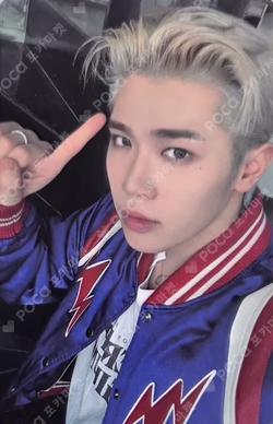 NEVER SAY NEVER RANDOM TRADING PHOTO CARD