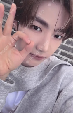 NEVER SAY NEVER RANDOM TRADING PHOTO CARD