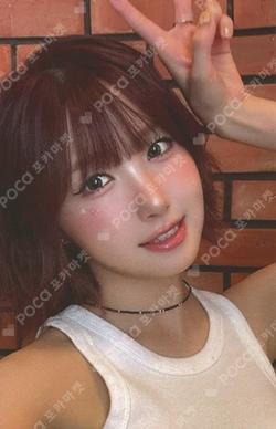 iLy KEY RING VER. HITOMI photocard image