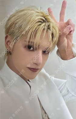 Ashes to Light JAPAN FC WOOYOUNG photocard image