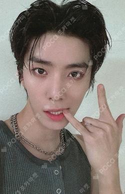 LOVE RACE POP-UP CAFE TIN CASE PHOTO CARD SET HWIYOUNG photocard image