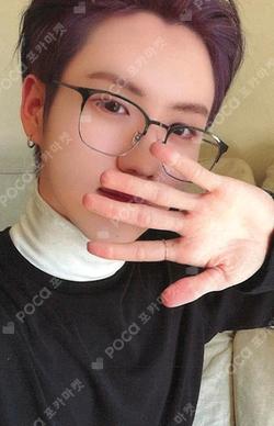Youth Chapter 3 : ROMANTIC YOUTH Fifth Piece ver. YEWANG photocard image