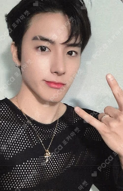 a;effect Mubeat ERIC photocard image