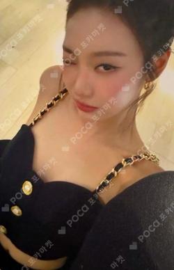 Rich Man TOWER RECORDS LUCKY DRAW NINGNING photocard image