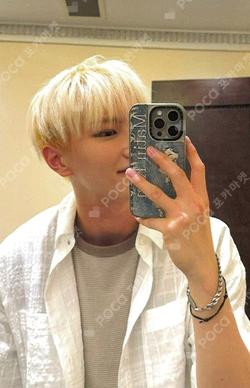 For Real? MILLIONMUSIC TAEHUN photocard image