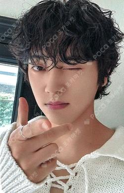 The Archive: Eight Summers RANDOM CUSHION KEYRING MINKYUN photocard image