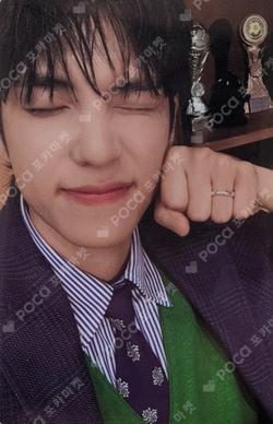 The DECADE In-Ear Earphones ver. WONPIL photocard image