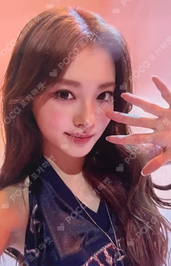 MY EYES OPEN VVIDE FANME ANNA photocard image