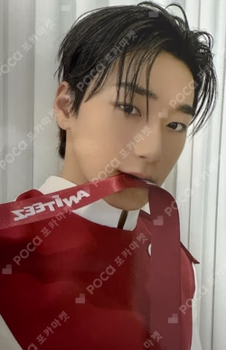 ATEEZ X ANITEEZ POP-UP EXHIBITION & STORE ANITEEZ IN THE CALLING HOODIE