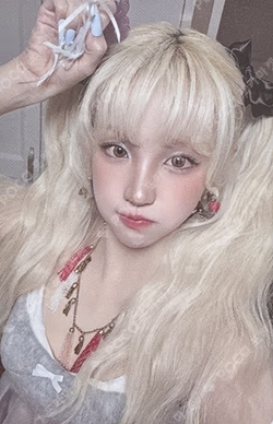 Motivation YUQI photocard image