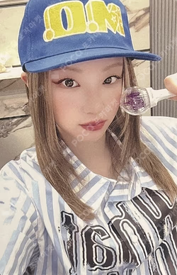 Motivation BROADCAST YUQI photocard image