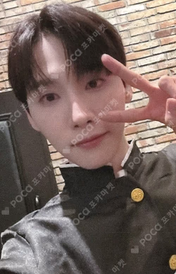 THE FUTURE IS OURS : FOUND EVERLINE JEON WOONG photocard image