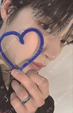 NEVER SAY NEVER LENTICULAR KEYRING Ver.