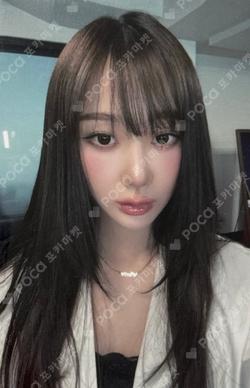 Rich Man WEVERSE JAPAN GISELLE photocard image