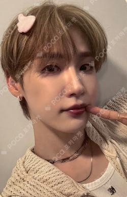 UPSIDE DOWN fromm store JEON WOONG photocard image