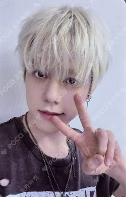 Hun's MYAM BIRTHDAY MD GUITAR PICK SET ver.2